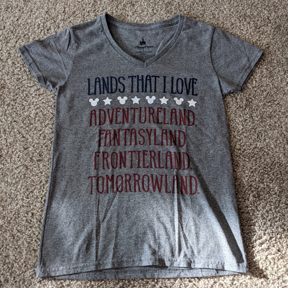 Walt Disney World Lands that I Love USA Shirt S
